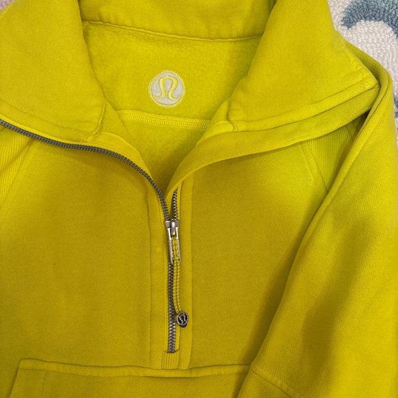 lululemon athletica Yellow Scuba - Picture 3 of 3